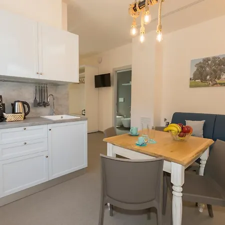 Borgo Cozzana Mare Pensjonat 4*