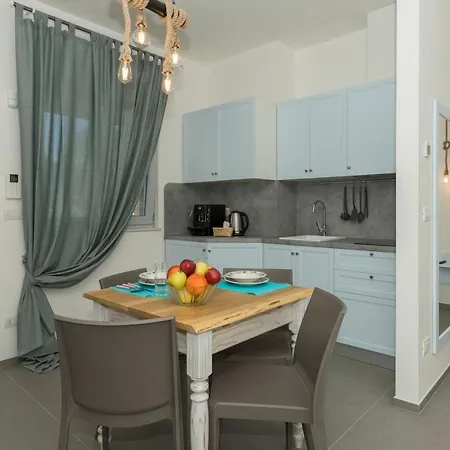 Borgo Cozzana Mare 4*