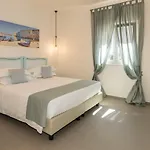 Πανσιόν Borgo Cozzana Mare 4*