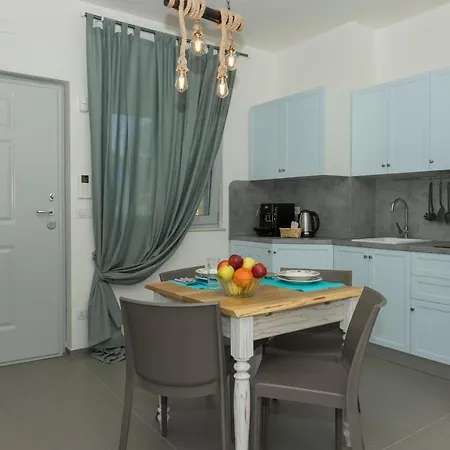 Borgo Cozzana Mare Guest house *