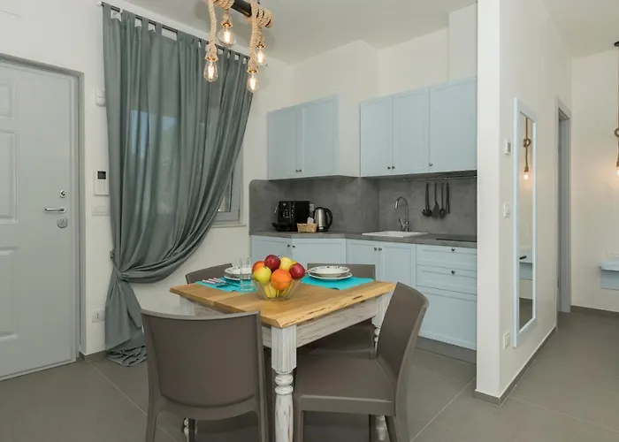 Borgo Cozzana Mare 4*